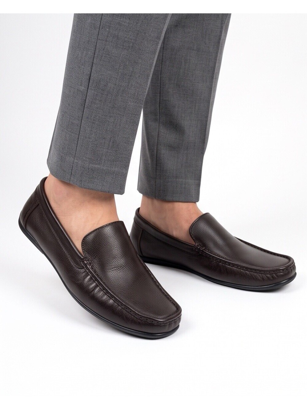 Men’s Brown Genuine Leather Slip On Driving Loafers Moc Toe Size 11 New